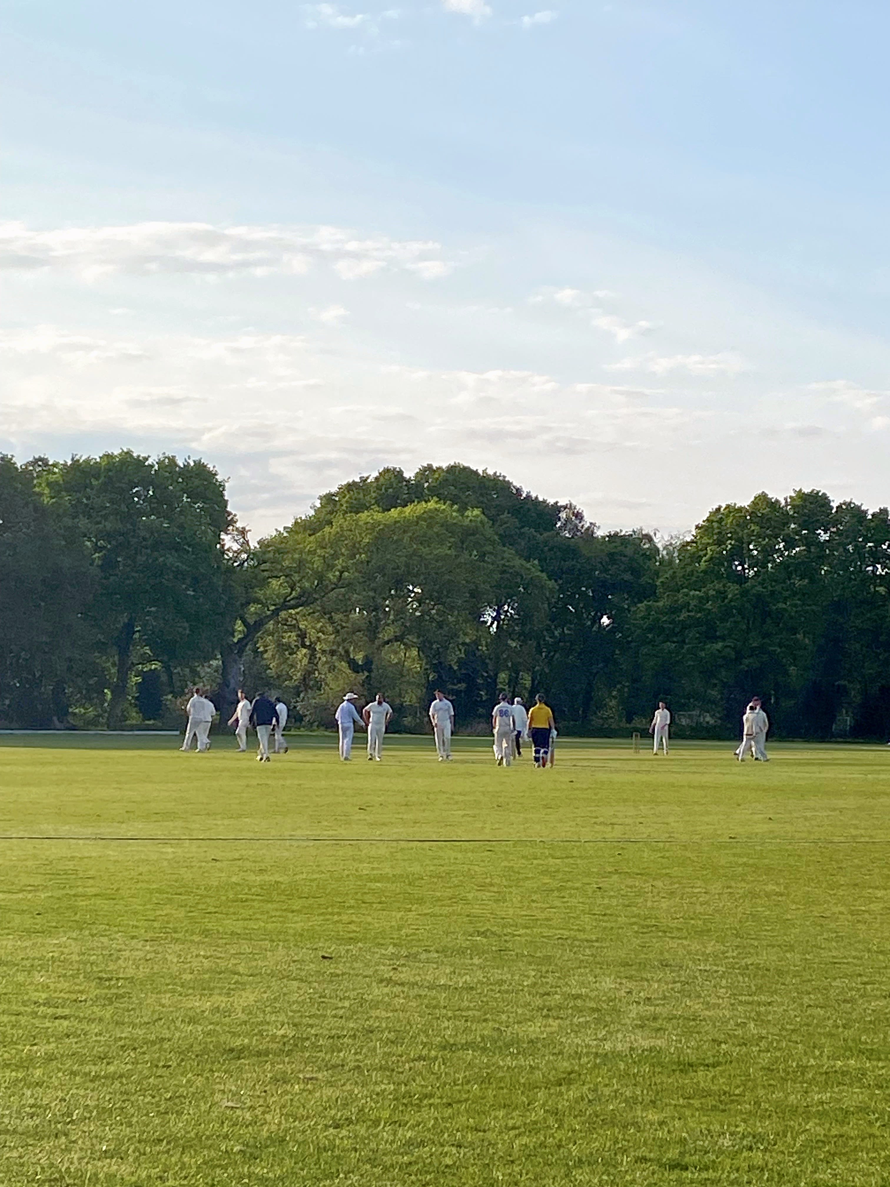 A zoomed in shot of the team mid-game