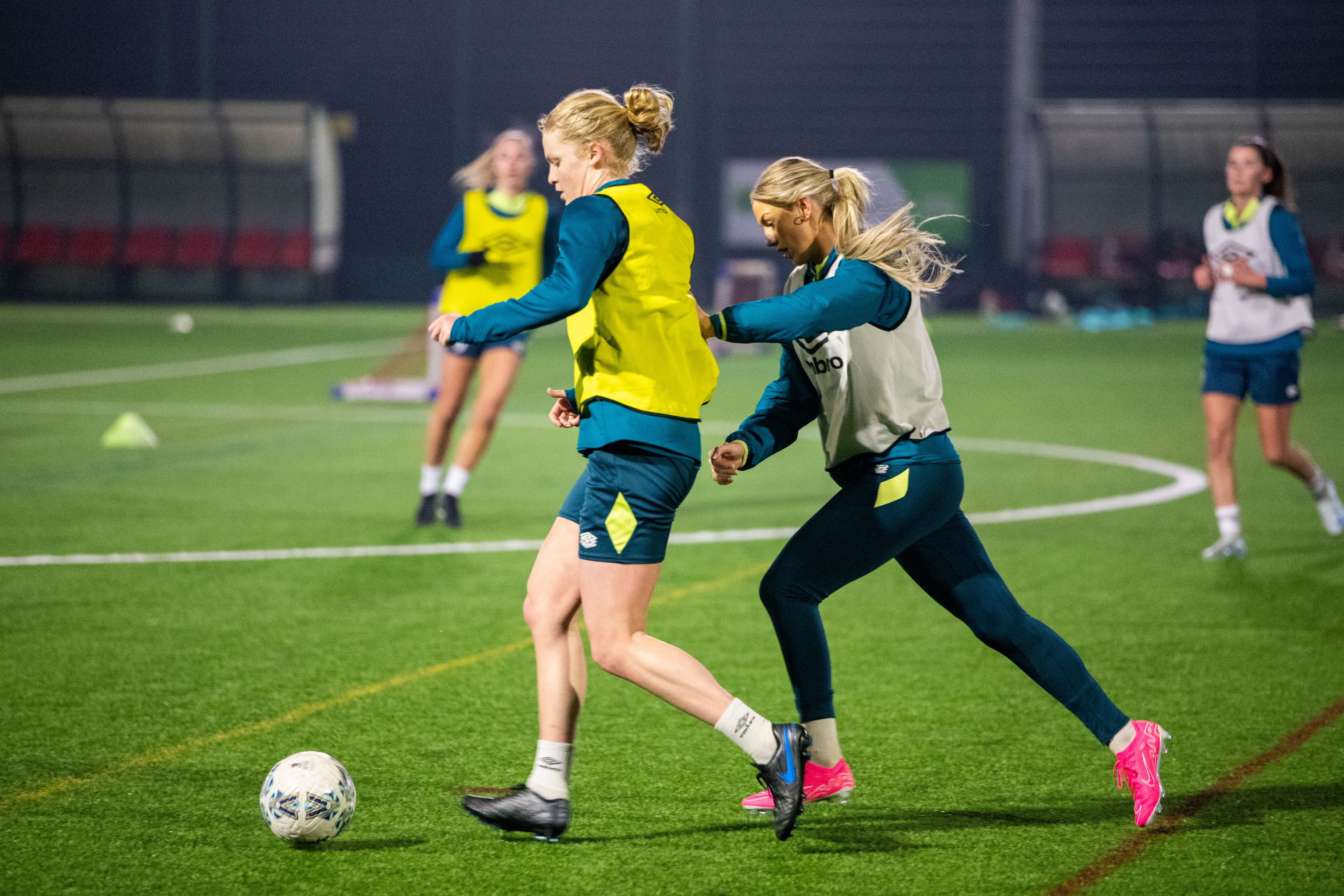 Amber Treweek and Kelci Bowers in training